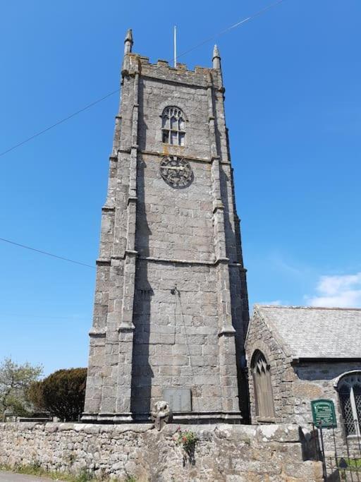 Corvus - Beautiful Half A Mile From Mousehole Holiday home *